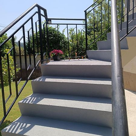 Apartmán Casa En San Pantaleon Paderne Exteriér fotografie